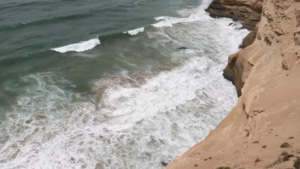 Incoming Waves Rocky Cliffs Atlantic Ocean Coast Morocco Nature Scenery — Wideo stockowe
