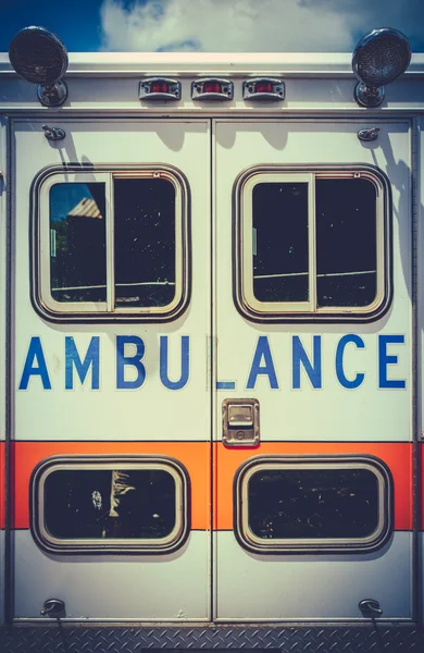 Ambulance rétro vintage — Photo