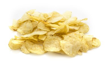 chips op een witte achtergrond