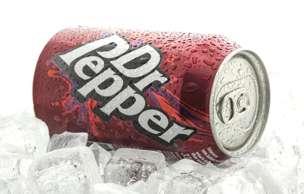 A lata do Dr. Pepper — Fotografia de Stock