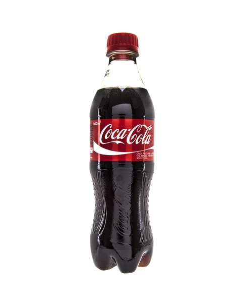 Botella de Coca-Cola sobre fondo blanco — Foto de Stock