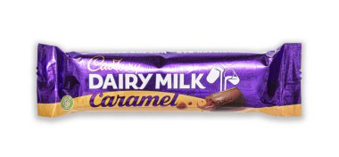 SwINDON, İngiltere - 15 Nisan 2022: Cadbury Sütlü Çikolata