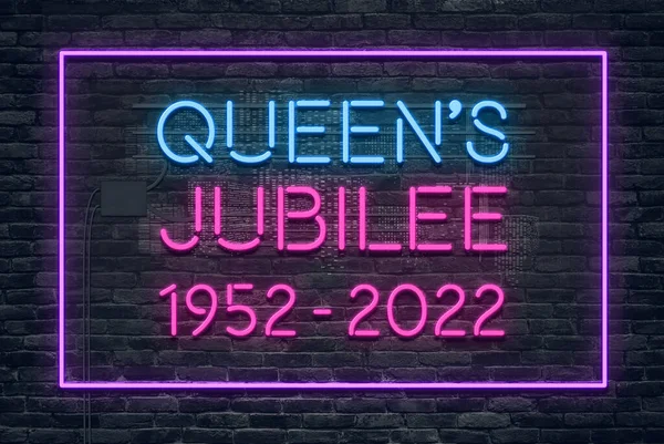 Queens Platin Jübile 2022 Neon Şareti 2022 Kraliçe Yıllık Hizmetten — Stok fotoğraf