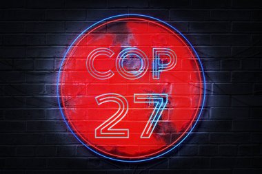COP 27 Neon İşareti - Sharm El-Sheikh, Mısır, 7-18 Kasım 2022 - Uluslararası iklim zirvesi illüstrasyonu