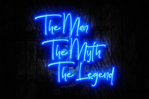 Muž Mýtus Legenda Modrý Neonový Nápis Temné Dřevěné Zdi — Stock fotografie