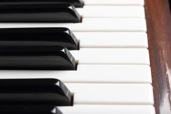 Vecchi tasti di pianoforte — Foto Stock