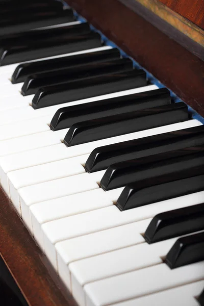 Oude piano toetsen — Stockfoto