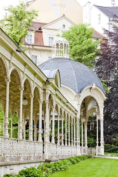 Sadova Colonnade, Karlovy Vary (Carlsbad), Czech Republic — Stock Photo, Image