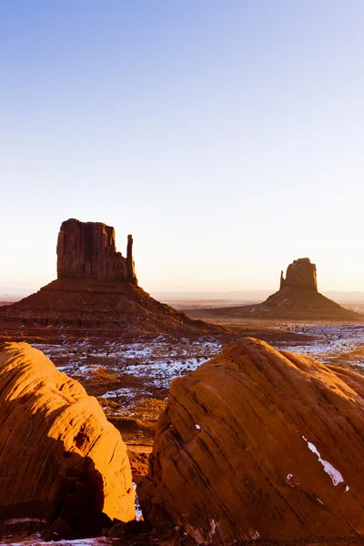 Mittens, anıt Vadisi Milli Parkı, utah-arizona, ABD — Stok fotoğraf