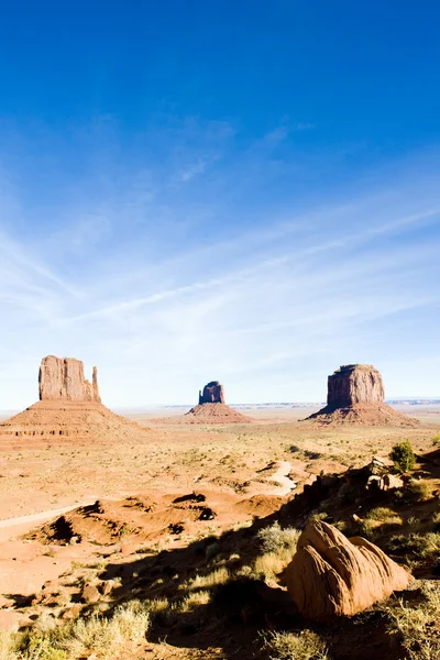 Az ujjatlan és merrick butte, monument valley nemzeti park, ut — Stock Fotó