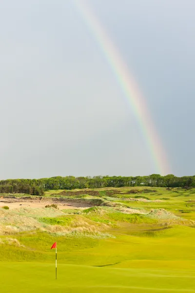 Duha nad golfové hřiště, st andrews, fife, Skotsko — Stock fotografie