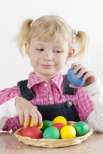 Portrait of little girl with Easter eggs — Stock Photo, Image