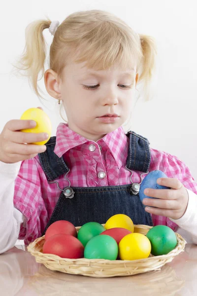 Portrait of little girl with Easter eggs — Stock Photo, Image