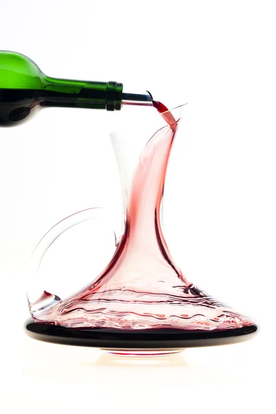Karafa s červeným vínem — Stock fotografie