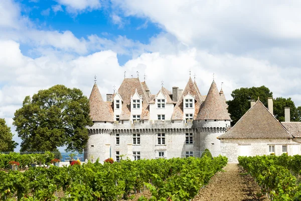 Monbazillac slott med vingård, aquitaine, Frankrike — Stockfoto