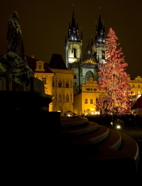 Praça da Cidade Velha no Natal, Praga, República Checa — Fotografia de Stock