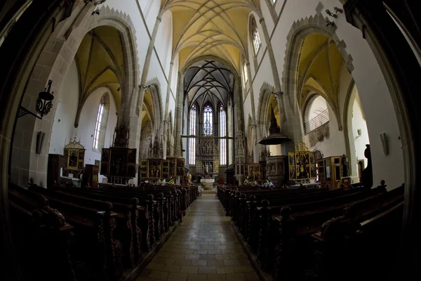 Insidan av kyrkan st. egidius, bardejov, Slovakien — Stockfoto