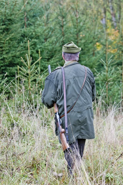 Jäger bei der Jagd — Stockfoto