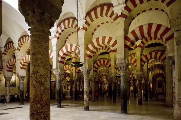 Interno della Moschea-Cattedrale, Cordova, Andalusia, Spagna — Foto Stock