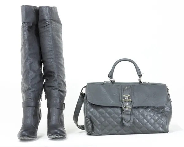 Gray boots with a handbag — Stock Photo, Image
