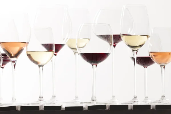 葡萄酒与酒杯的静物 — 图库照片