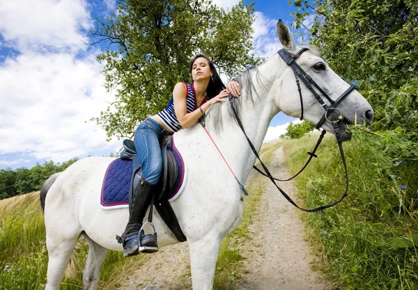 Reiten hoch zu Ross — Stockfoto