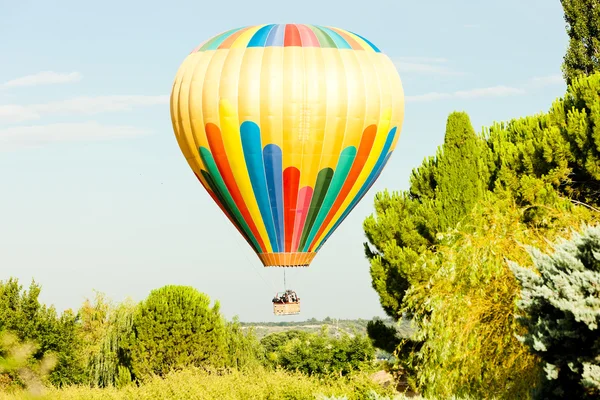 Sıcak hava balonu, provence, Fransa — Stok fotoğraf
