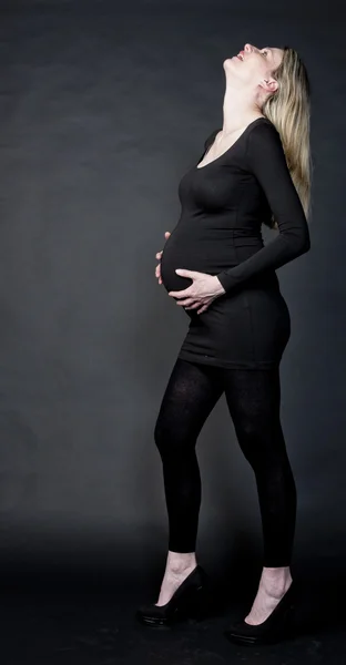 Femme enceinte — Photo