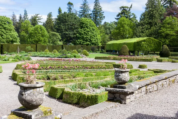 Italská zahrada hradu glamis, angus, Skotsko — Stock fotografie