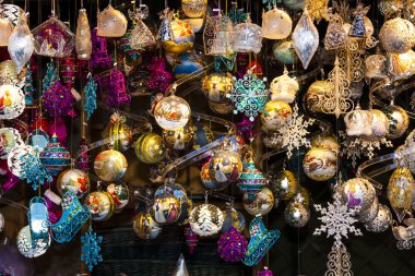 Rathausplatz, Viyana, Avusturya 'da Noel pazarı