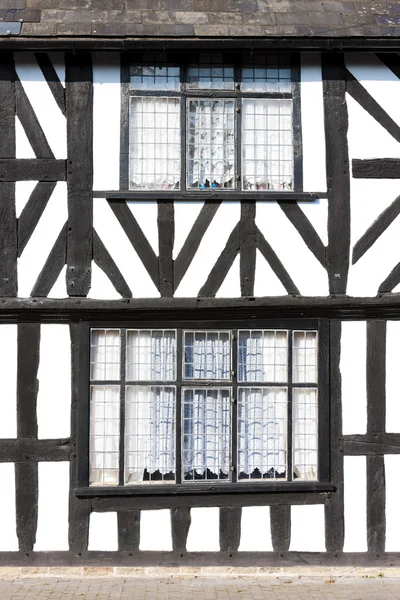 Половина timbered будинок, leominster, herefordshire, Англія — стокове фото