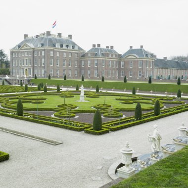 Sarayı ve bahçeleri, paleis het loo castle yakınındaki apeldoorn, cehennem
