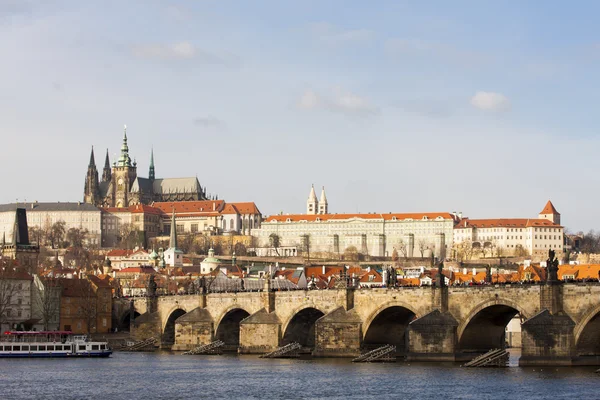 Hradcany con ponte Carlo, Praga, Repubblica Ceca — Foto Stock