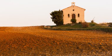 Şapel alan, plato de valensole, provence, Fransa