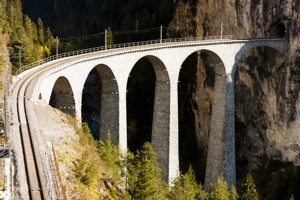 Landwasserviadukt, Kanton graubunden, Zwitserland — Stockfoto