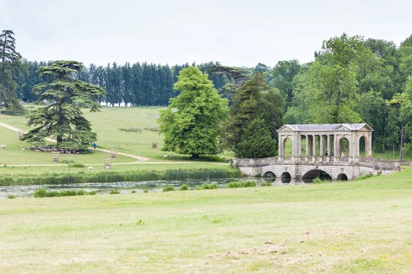 Palladin most, stowe, buckinghamshire, Anglie — Stock fotografie