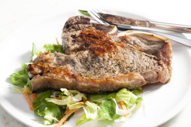 ızgara t-bone biftek