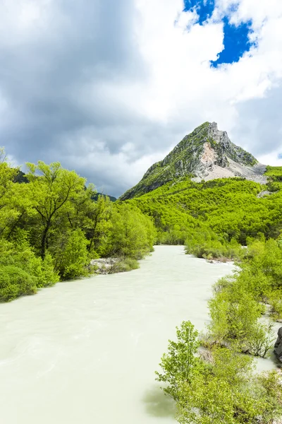 Dolina rzeki verdon wiosną, Prowansja, Francja — Zdjęcie stockowe