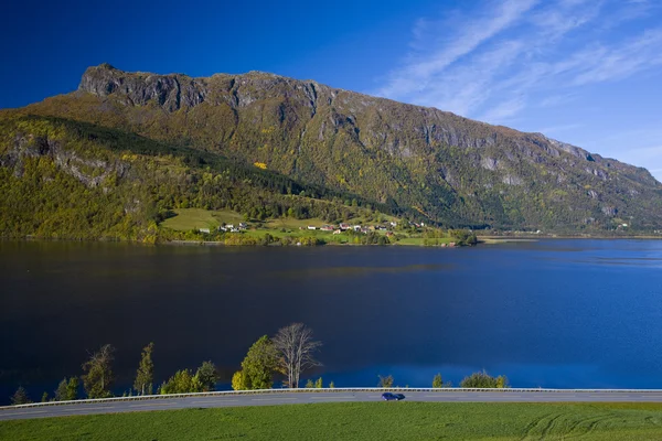 Lake granvin vatne, Norwegen — Stockfoto