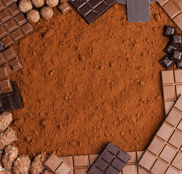 Still life of chocolate in cocoa — Stock Photo, Image