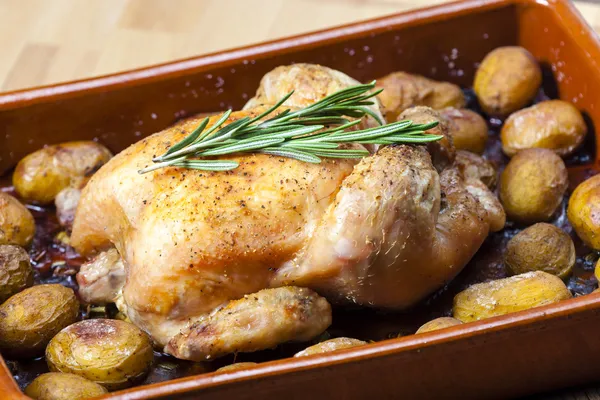 Chicken baked — Stock Photo, Image