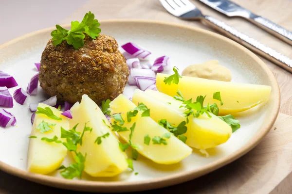 Rissole with potatoes — Stock Photo, Image