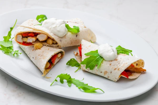 Tortilla Filled Chicken Meat Red Pepper Beans — Stock Photo, Image