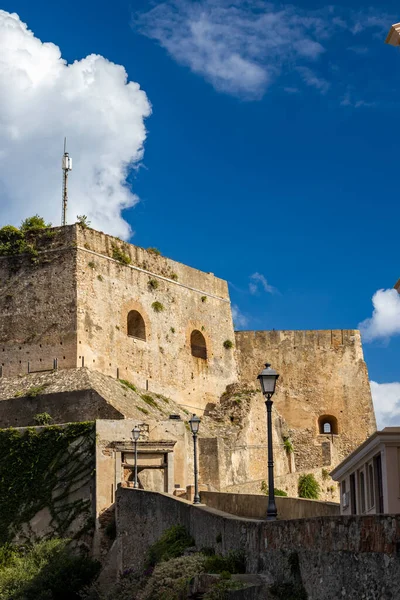 Hrad Castello Ruffo Scilla Kalábrii Itálie — Stock fotografie