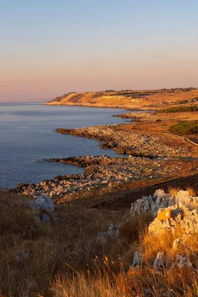 Tájkép Közelében Torre Sant Emiliano Otranto Salento Partján Apulia Régió — Stock Fotó