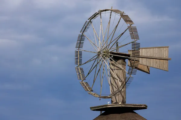 Molino Viento Tipo Holandés Con Una Turbina Halladay Única Ruprechtov —  Fotos de Stock