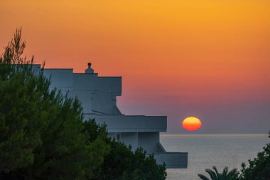 Rodi Garganico 'da gün batımı, Ulusal Park Gargano, Apulia, İtalya