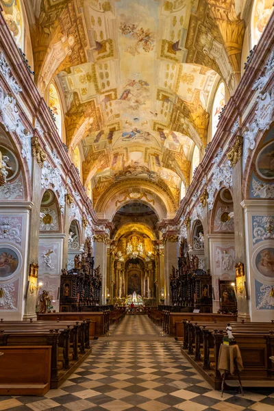 Meryem ve Aziz Kiril ve Methodius Bazilikası, Velehrad, Çek Cumhuriyeti