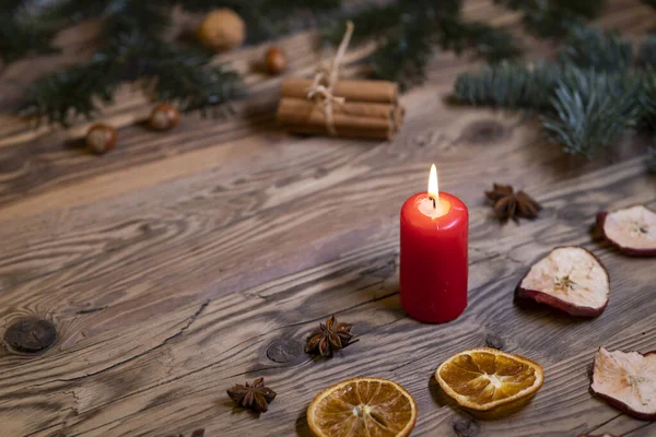 Traditionele Tsjechische Kerst Hout Decoratie Met Takje Kaars Appel Sinaasappel — Stockfoto