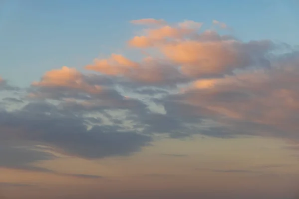 Vacker Himmel Med Moln Före Solnedgången — Stockfoto